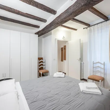 Ambra Maison, By Short Holidays Apartment Bologna