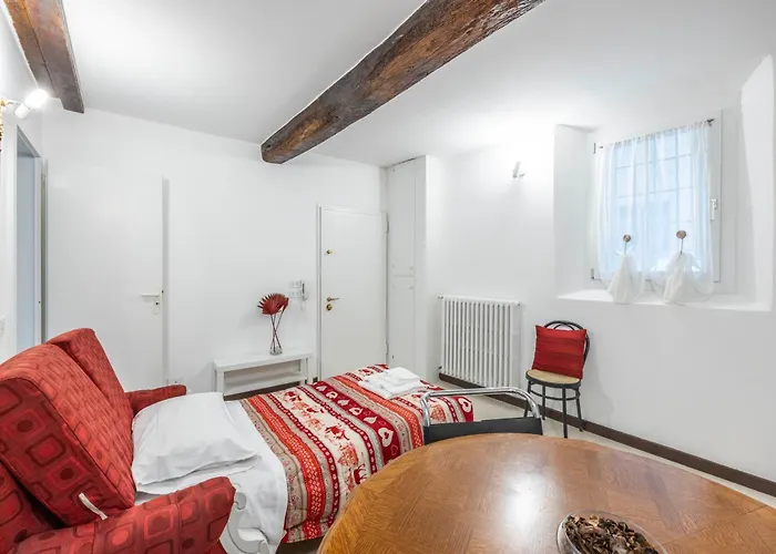 Ambra Maison, By Short Holidays Boloňa